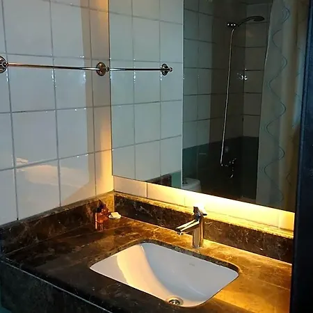 Hotel Blue Pine 4*
